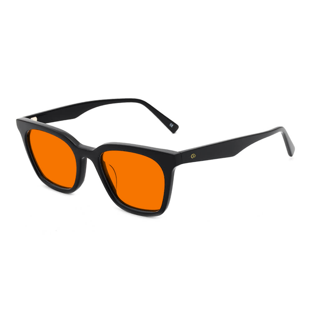 KUGO Astor Black premium 550nm blocking side view - Handmade blue and green light blocking sunset glasses for better sleeping, featuring eco-friendly biodegradable acetate for a stylish, sustainable look.