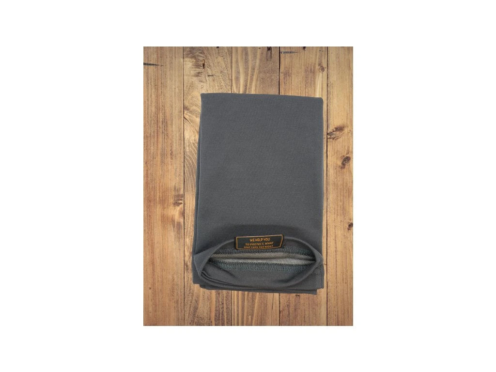 Neck scarf with silver inside